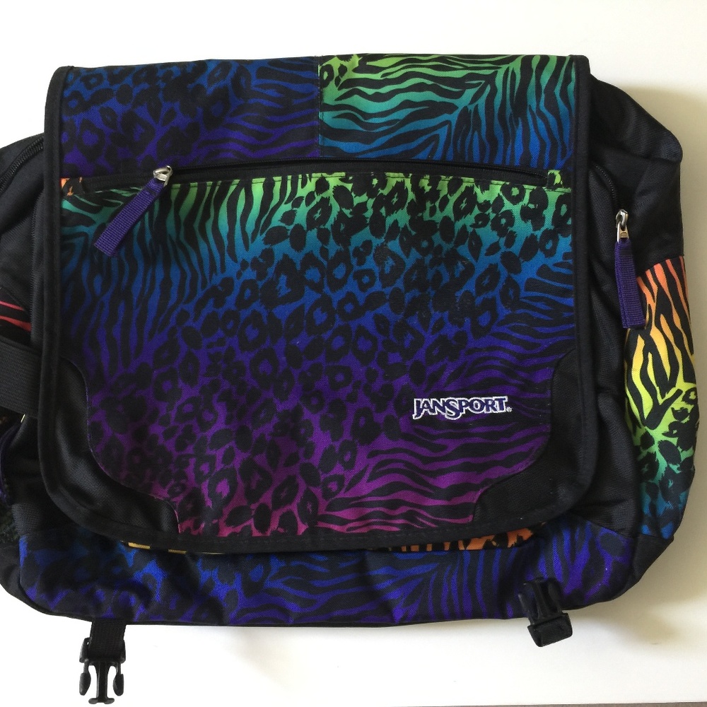 JanSport Elefunk TNX0 Messenger Bag Laptop Animal